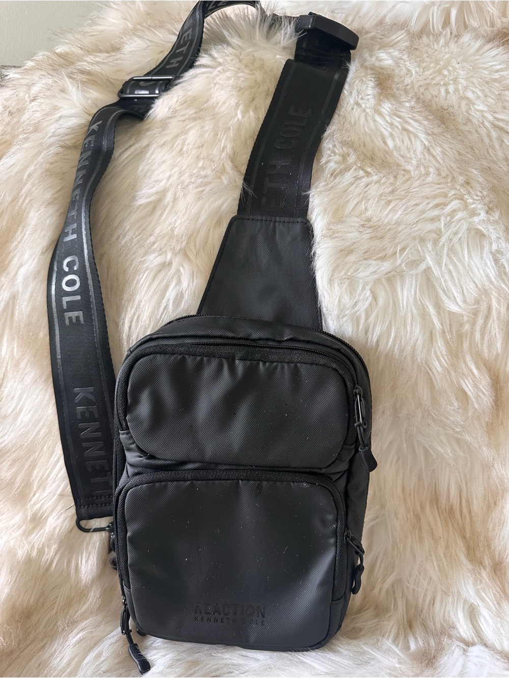 NWT Kenneth Cole Reaction Black Sling Crossbody Bag